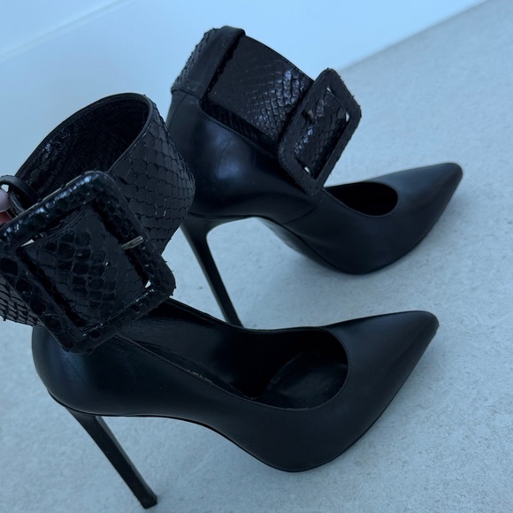 Saint Laurent Black Heels with Buckle Accent - Picture 4 of 10